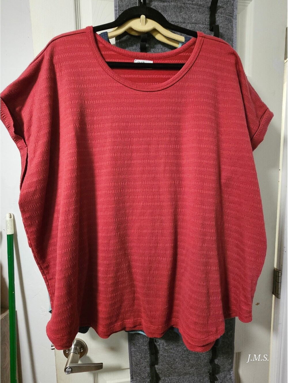 24/7 by Maurices Women's Earth Red Textured Short Sleeve Top Size 3X/24-26